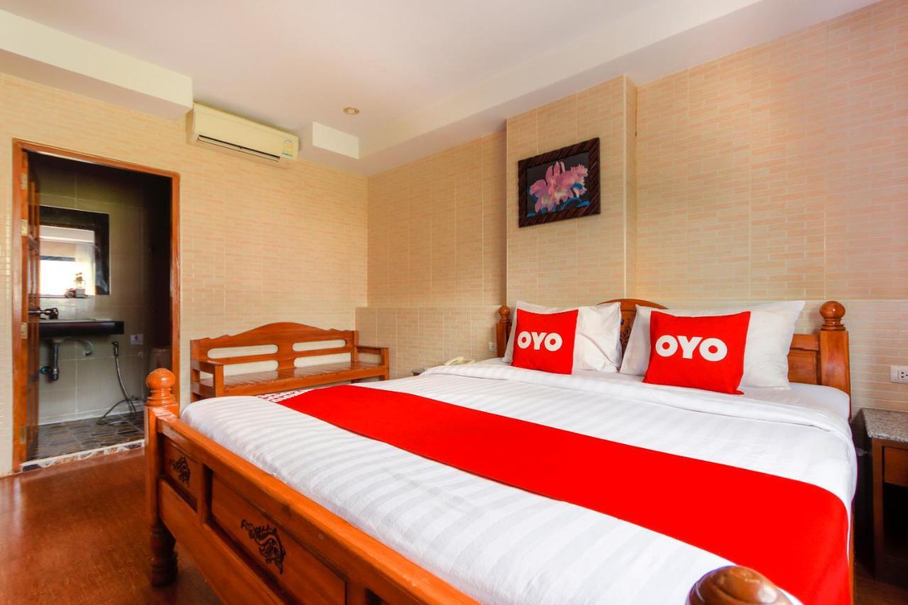 Oyo 861 Patong Dynasty Hotel Eksteriør billede